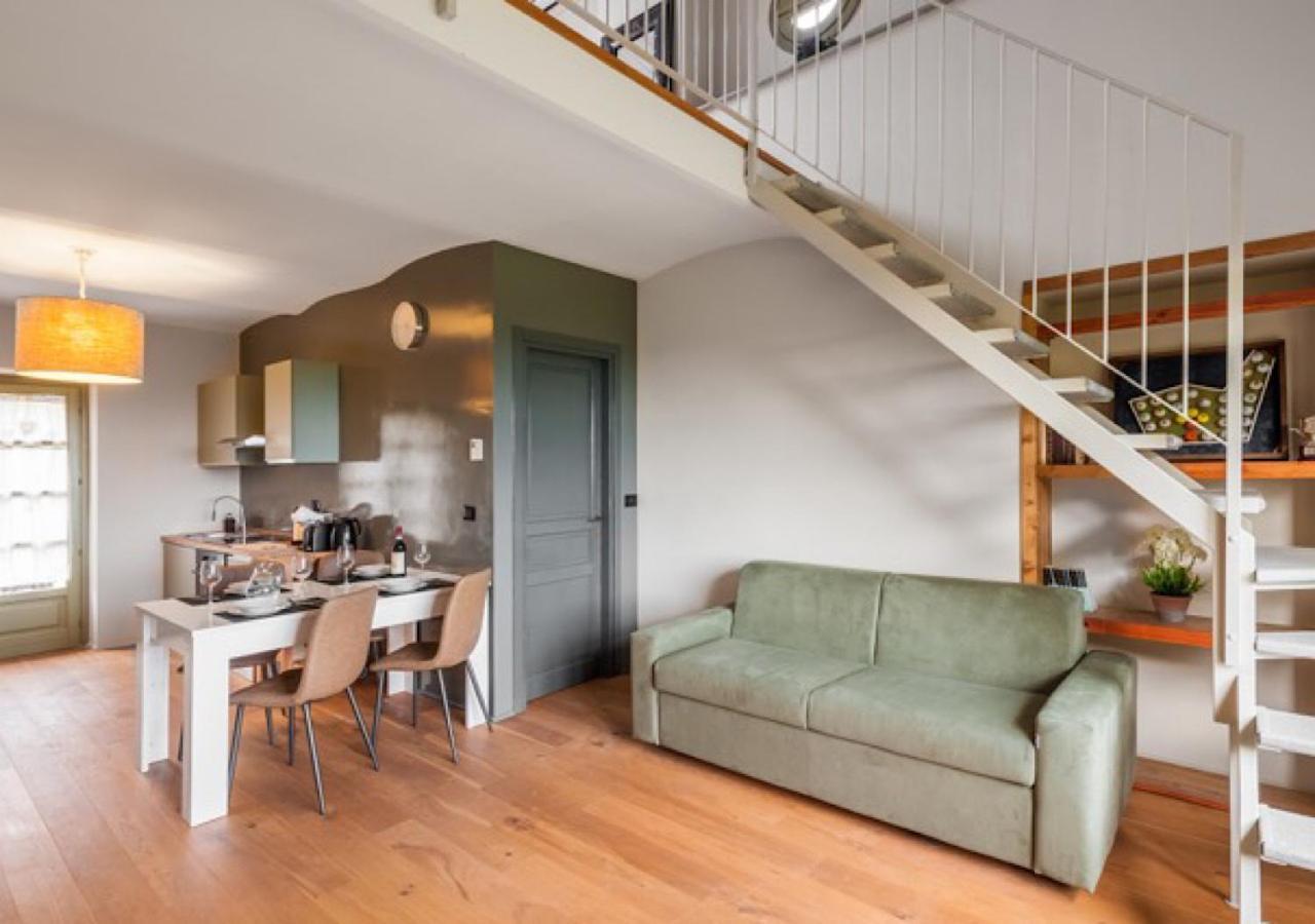 Charming Loft Golf Club Barolo Apartment Novello Exterior photo